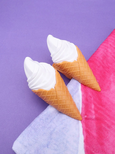 Beach towel clips ice cream - towel,